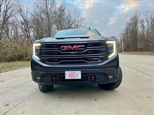 2022 GMC Sierra 1500 AT4