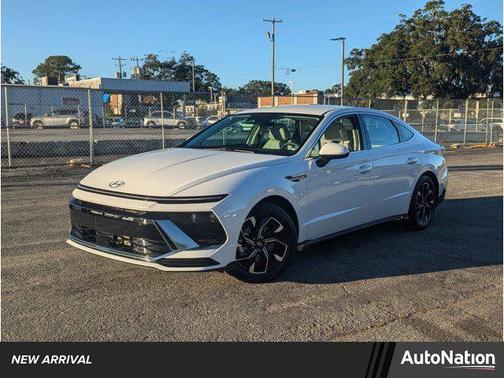 2025 Hyundai SONATA SEL