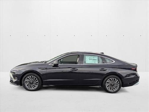 2024 Hyundai SONATA Hybrid Limited