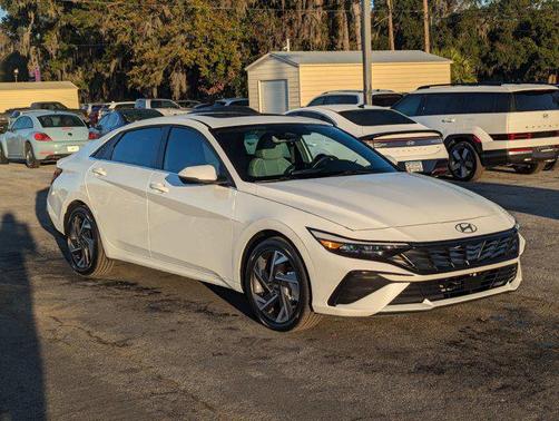 2025 Hyundai ELANTRA HEV Limited