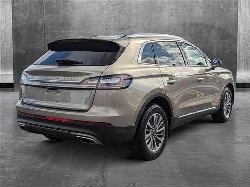 2021 Lincoln Nautilus Reserve
