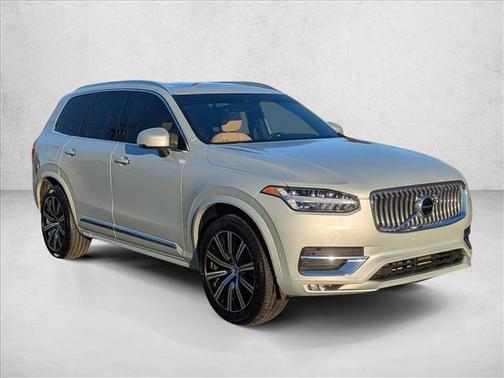 2022 Volvo XC90 T6 Inscription