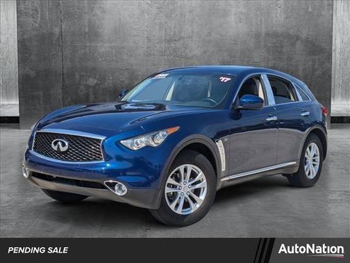 2017 INFINITI QX70 Base
