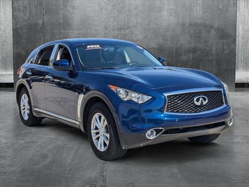 2017 INFINITI QX70 Base