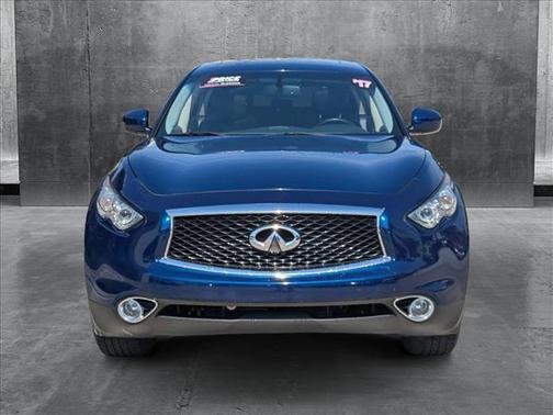 2017 INFINITI QX70 Base