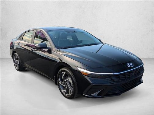 2025 Hyundai ELANTRA Sport