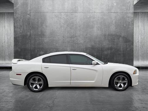 2013 Dodge Charger SXT