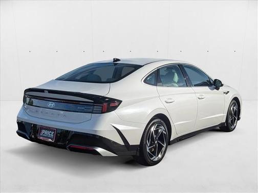 2026 Hyundai SONATA SEL