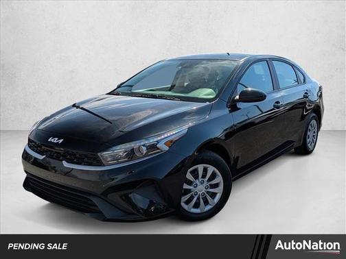 2022 Kia Forte FE