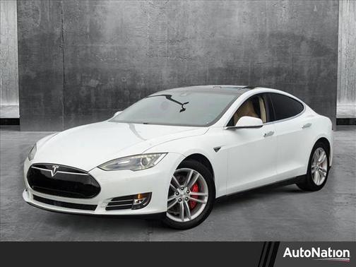 2015 Tesla Model S 85D
