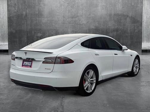 2015 Tesla Model S 85D