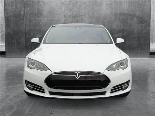 2015 Tesla Model S 85D