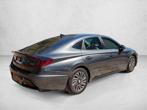 2023 Hyundai SONATA Hybrid SE