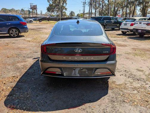 2023 Hyundai SONATA Hybrid SE