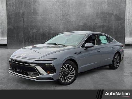2025 Hyundai SONATA Hybrid SE