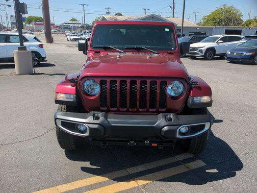 Snazzberry Pearlcoat 2021 Jeep Gladiator Sport S