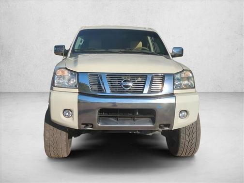 Pearl White Metallic 2015 Nissan Titan SL