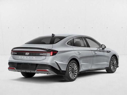 Aero Silver 2026 Hyundai SONATA Hybrid SE