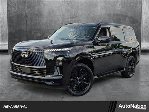 2025 INFINITI QX80 Luxe