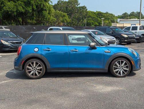 2022 MINI Hardtop Cooper S