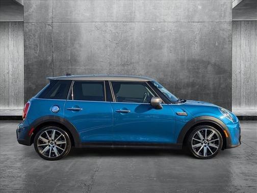 2022 MINI Hardtop Cooper S
