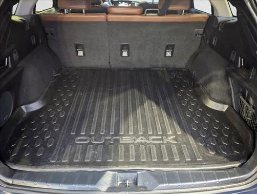 2023 Subaru Outback Touring XT