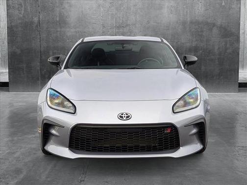 2024 Toyota GR86 Premium
