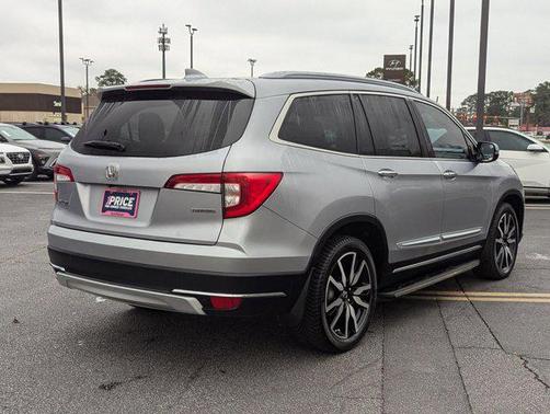 2020 Honda Pilot Touring 8-Passenger