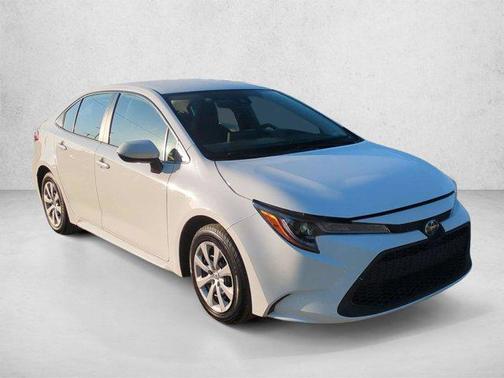White [White] 2022 Toyota Corolla LE