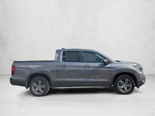 Modern Steel Metallic 2023 Honda Ridgeline RTL
