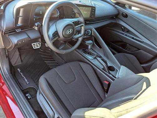 2025 Hyundai ELANTRA Sport