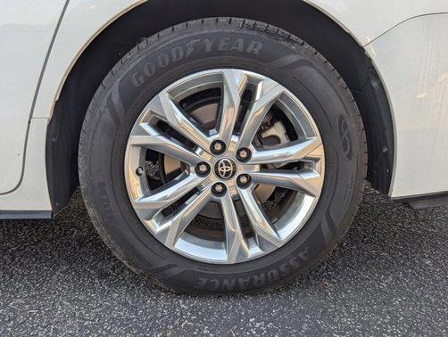 2021 Toyota Sienna XSE 7 Passenger