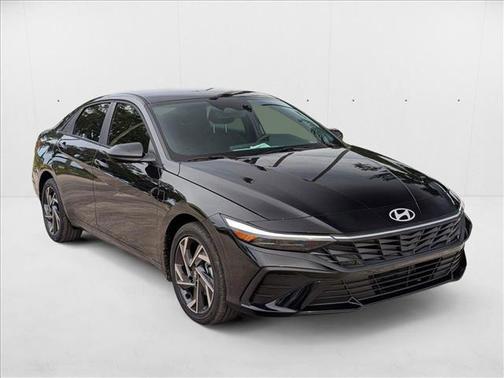 2025 Hyundai ELANTRA Sport