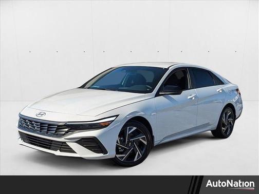 2025 Hyundai ELANTRA HEV SEL Sport