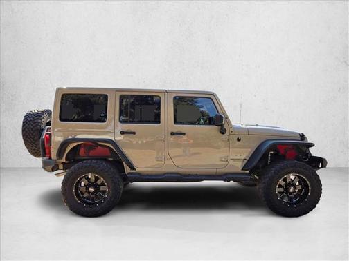 2016 Jeep Wrangler Unlimited Sahara