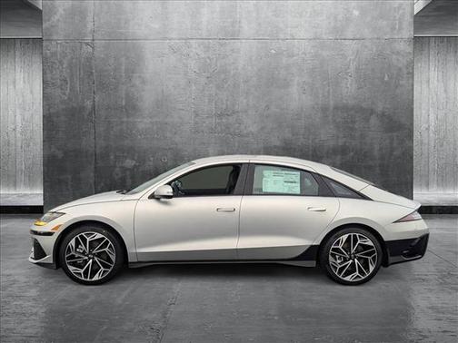 2025 Hyundai IONIQ 6 SEL
