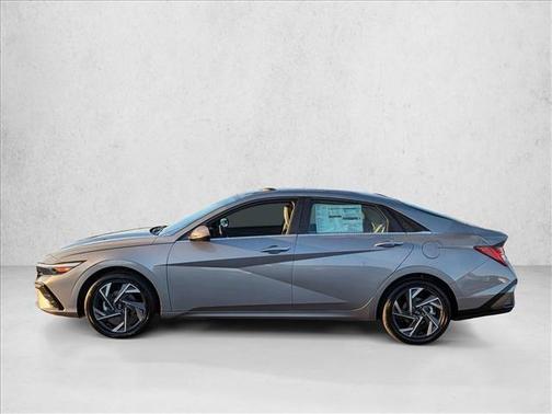 2025 Hyundai ELANTRA HEV Limited