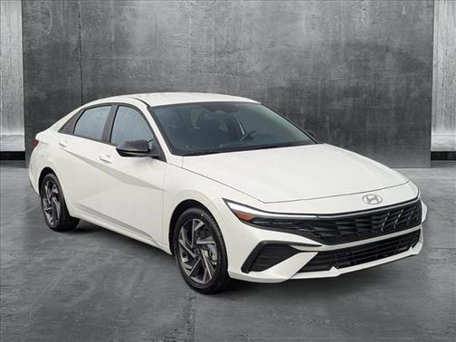 2025 Hyundai ELANTRA Sport