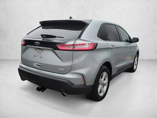 2020 Ford Edge SE