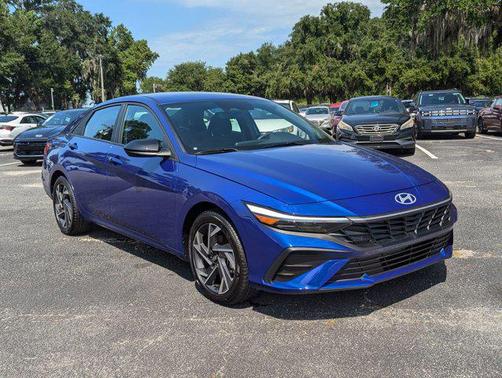 2025 Hyundai ELANTRA Sport