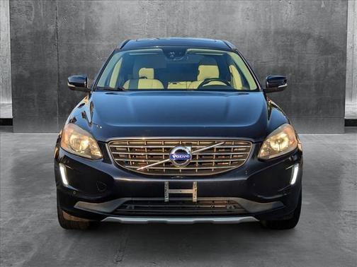 2016 Volvo XC60 T6 Drive-E