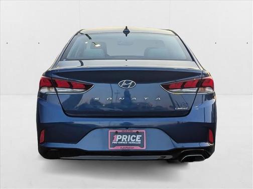 2018 Hyundai SONATA Limited
