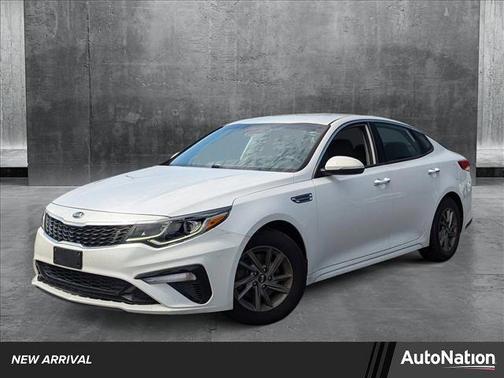 2020 Kia Optima LX