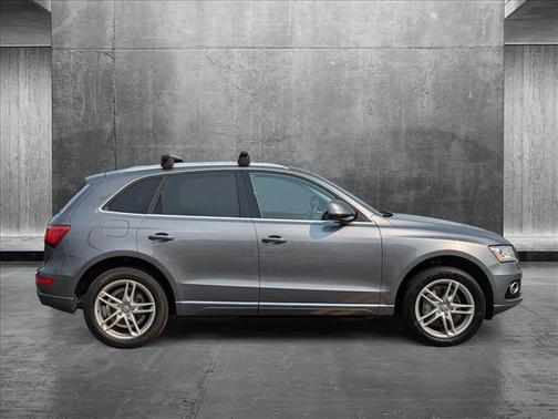 2016 Audi Q5 2.0T Premium Plus
