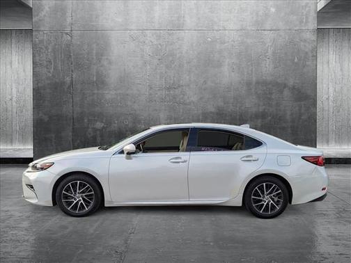 2016 Lexus ES 350 Base
