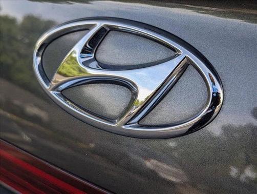 2022 Hyundai SONATA Hybrid Limited