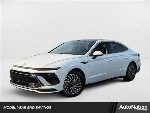 2025 Hyundai SONATA Hybrid Limited