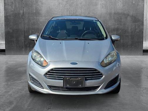 2016 Ford Fiesta SE