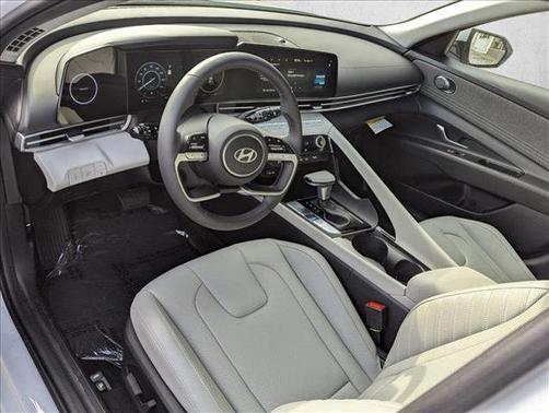 2025 Hyundai ELANTRA HEV Limited