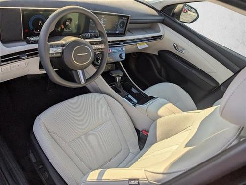 Phantom Black 2025 Hyundai TUCSON SEL